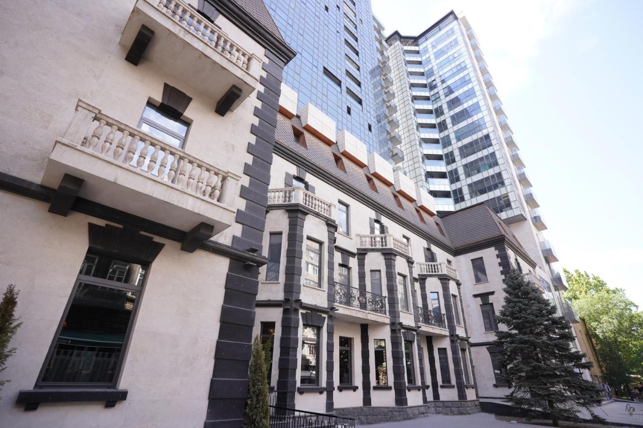 Soho Hotel City Centre Erevan Exterior foto