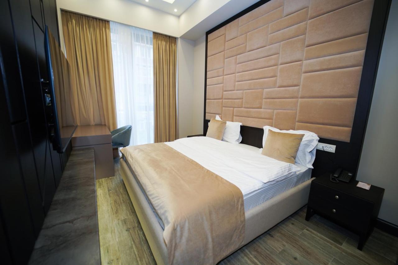 Soho Hotel City Centre Erevan Exterior foto
