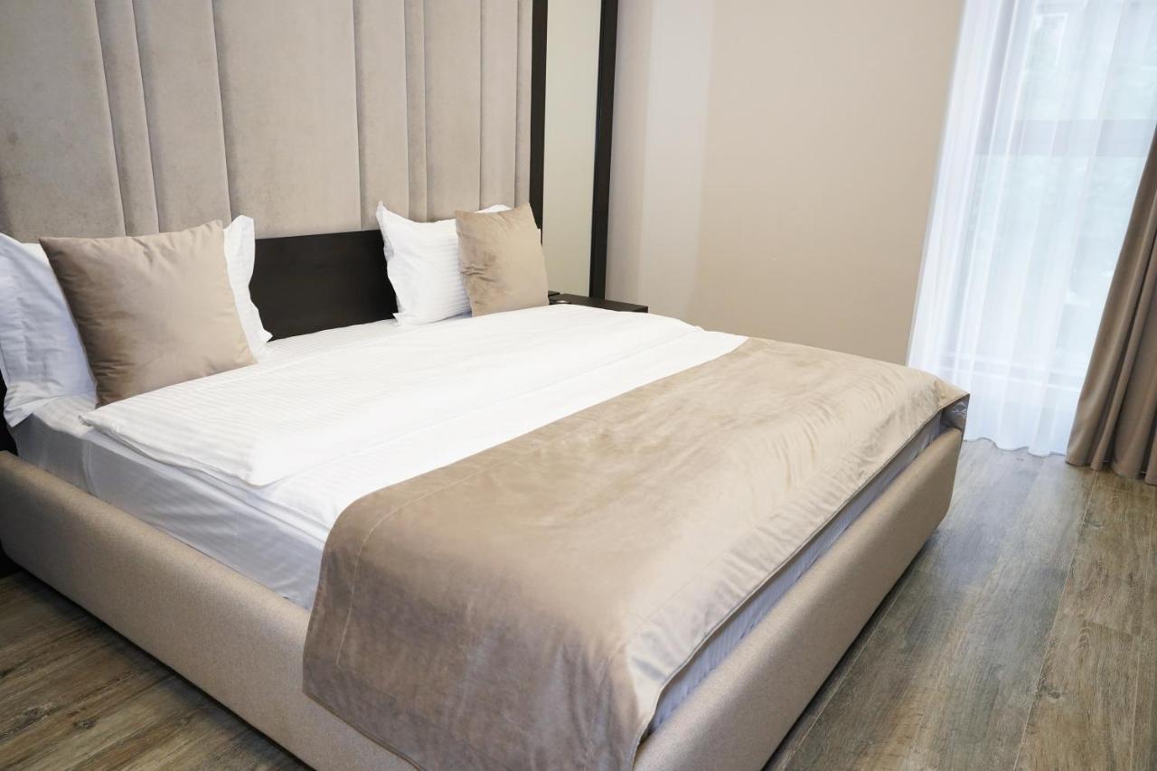 Soho Hotel City Centre Erevan Exterior foto