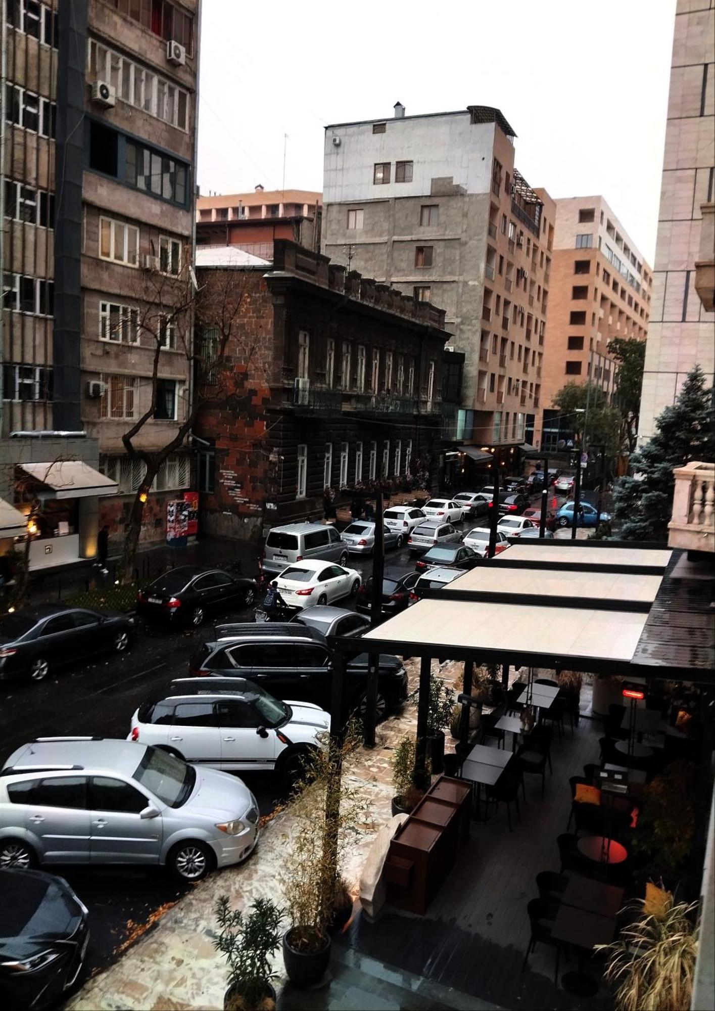 Soho Hotel City Centre Erevan Quarto foto