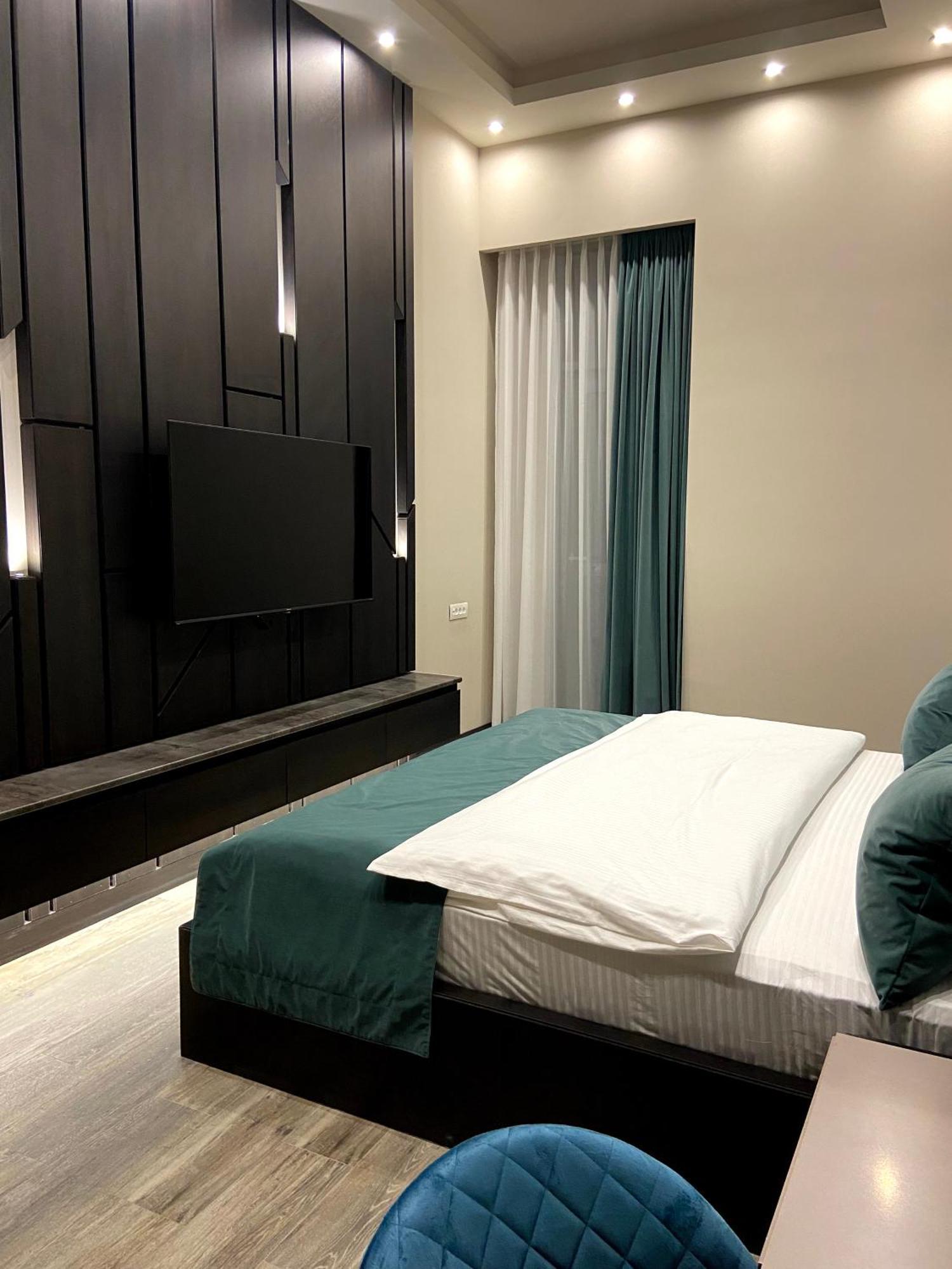 Soho Hotel City Centre Erevan Quarto foto
